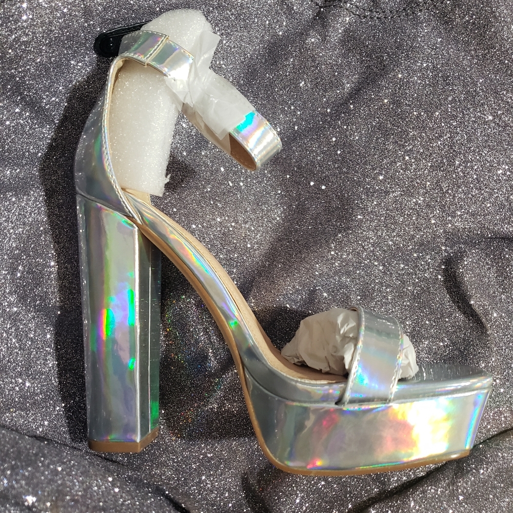 Holographic iridescent heaven platform Heels - Picture 5 of 7